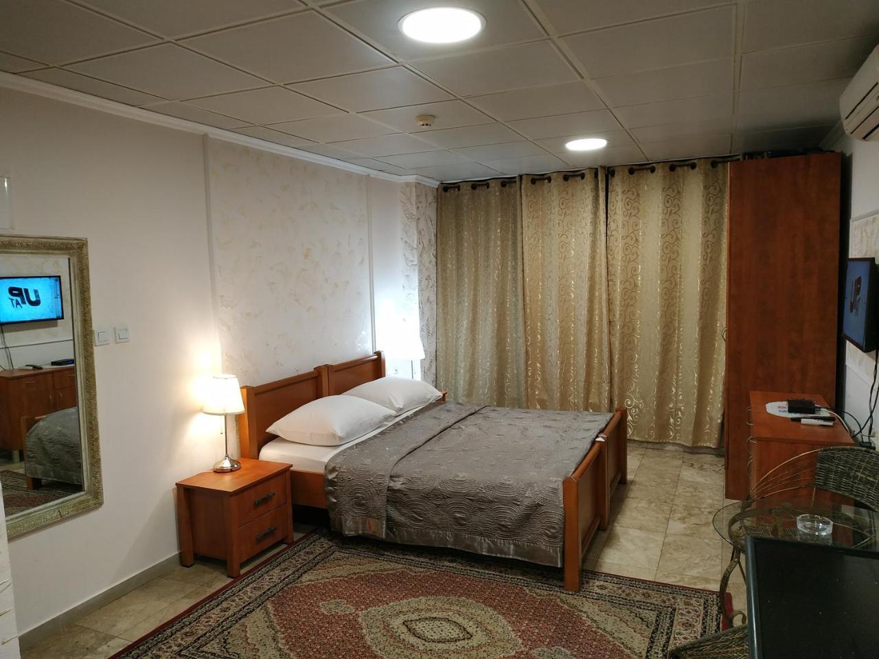 Hotel Rothschild 37 Bat Yam Exterior foto